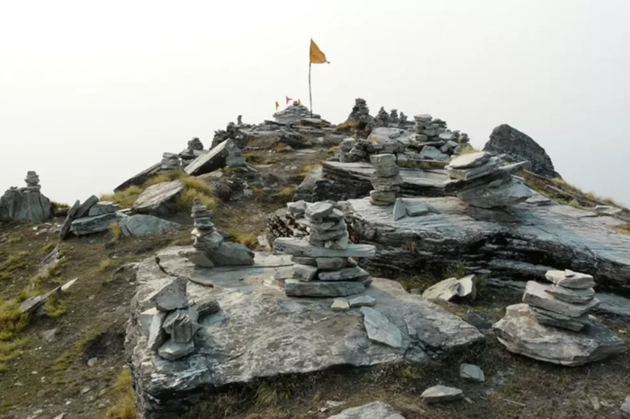 Trek to Tungnath and Chandrashila guided by Expert Travel Guide